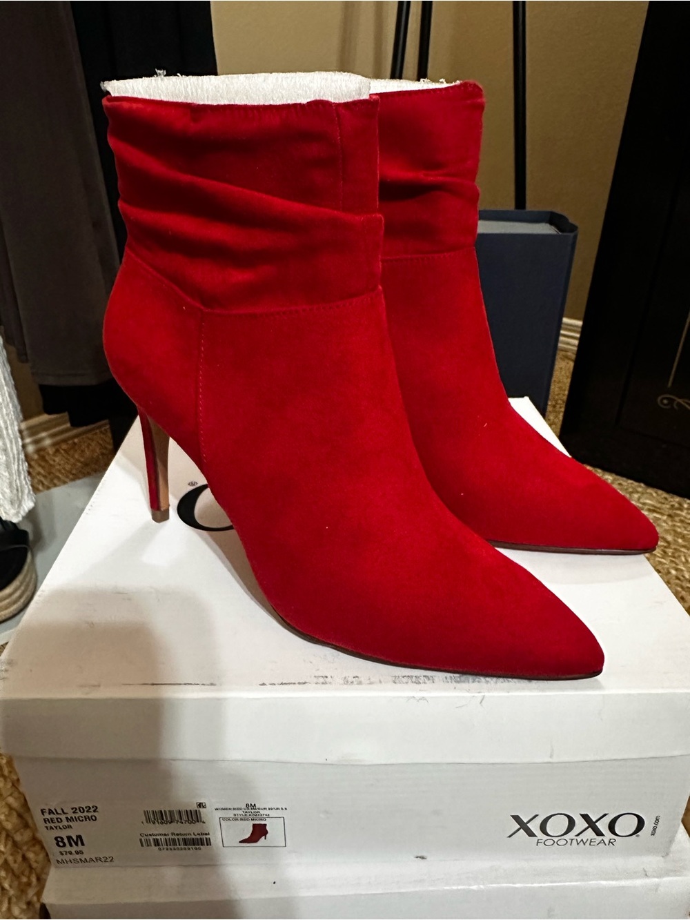 XOXO Red Suede Pointed Toe Stiletto Ankle Booties - Picture 1 of 2
